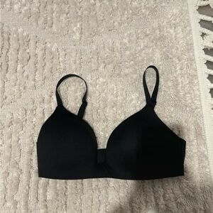 Uniqlo black bra